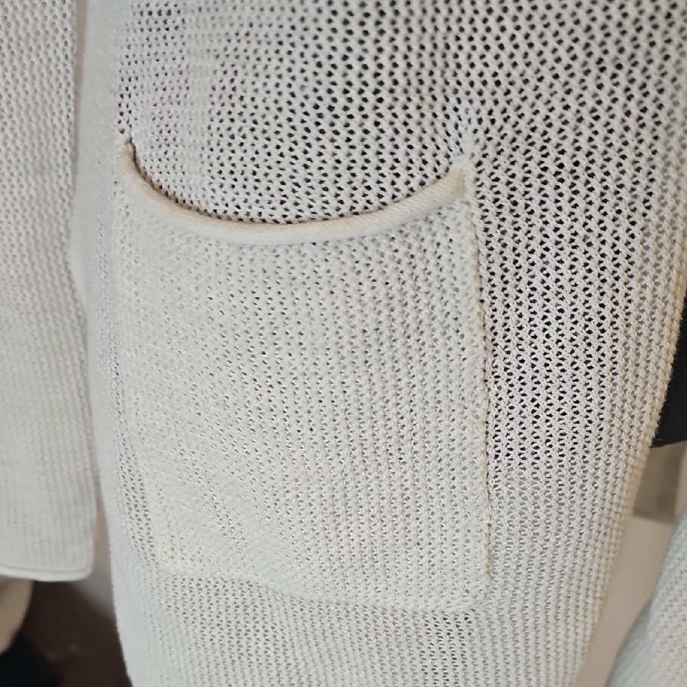 Lolë Light Weight And Light Greige Open-Front Women's Cardigan - Picture 6 of 10